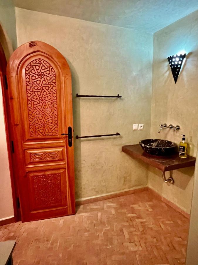 Riad Dar Hanae เทโทอัน ภายนอก รูปภาพ