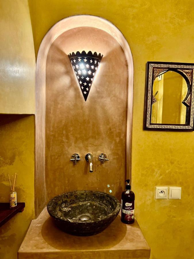 Riad Dar Hanae เทโทอัน ภายนอก รูปภาพ